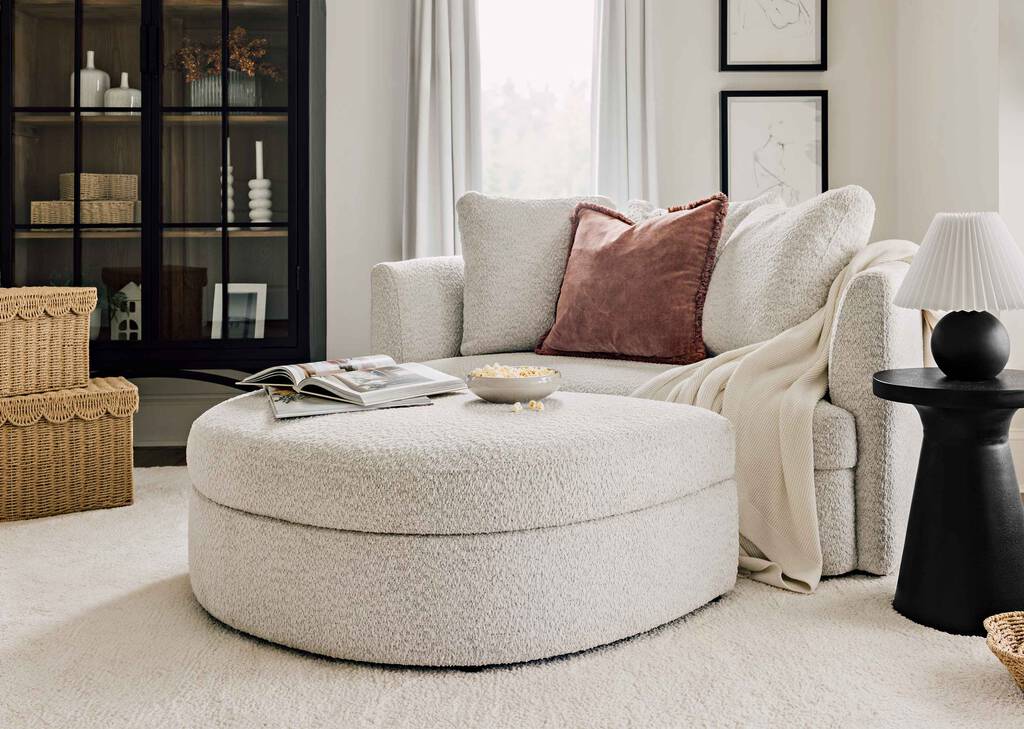 Alma Chair -Cali Snow