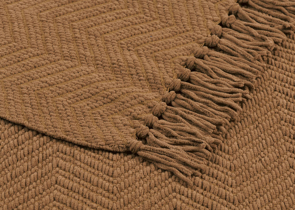 Elan Chenille Throw Caramel